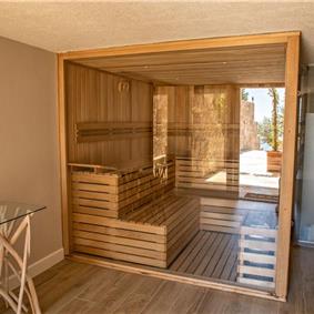 11 bedroom seafront villa with infinity pool near Budvar, sleeps 22